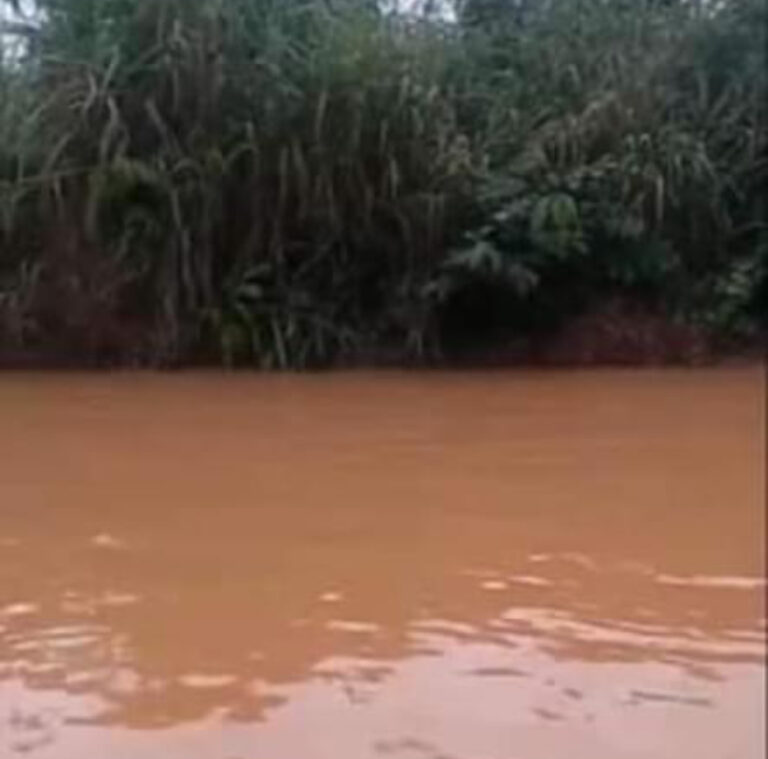 Imo Community Sole Access Road Taken Over By Flood, Man Lament Its Effect