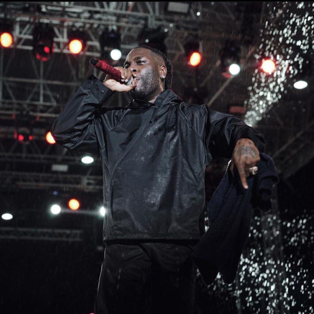 Nigerian Singer, Burna Boy Performs Inside Rain, Appreciates Fans, Supporters