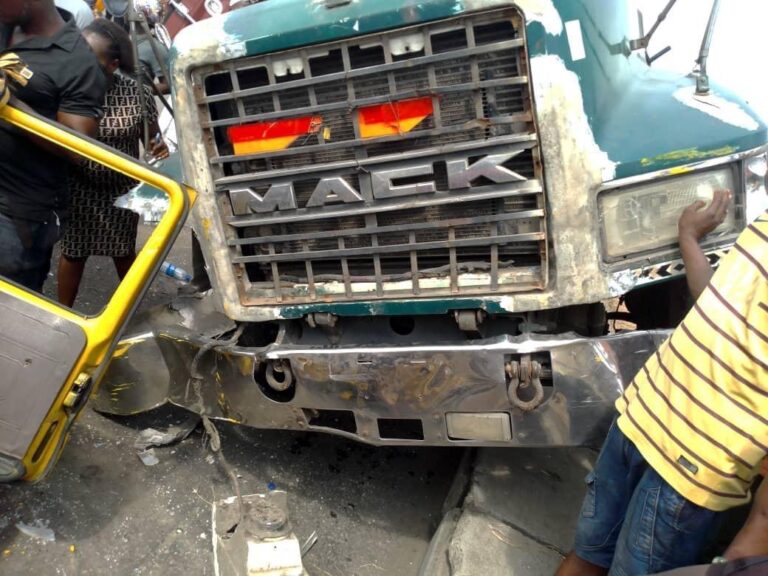 Commercial Bus Driver Dies As Container Falls On Vehicles In Lagos State