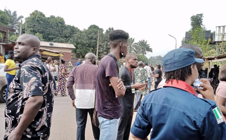 NigeriaDecides: Voters laments as INEC officials yet to arrive in Onitsha, Nkpor