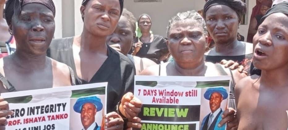 Election Results: Over 1,000 Aged Women Goes Naked, Protest In Lafia