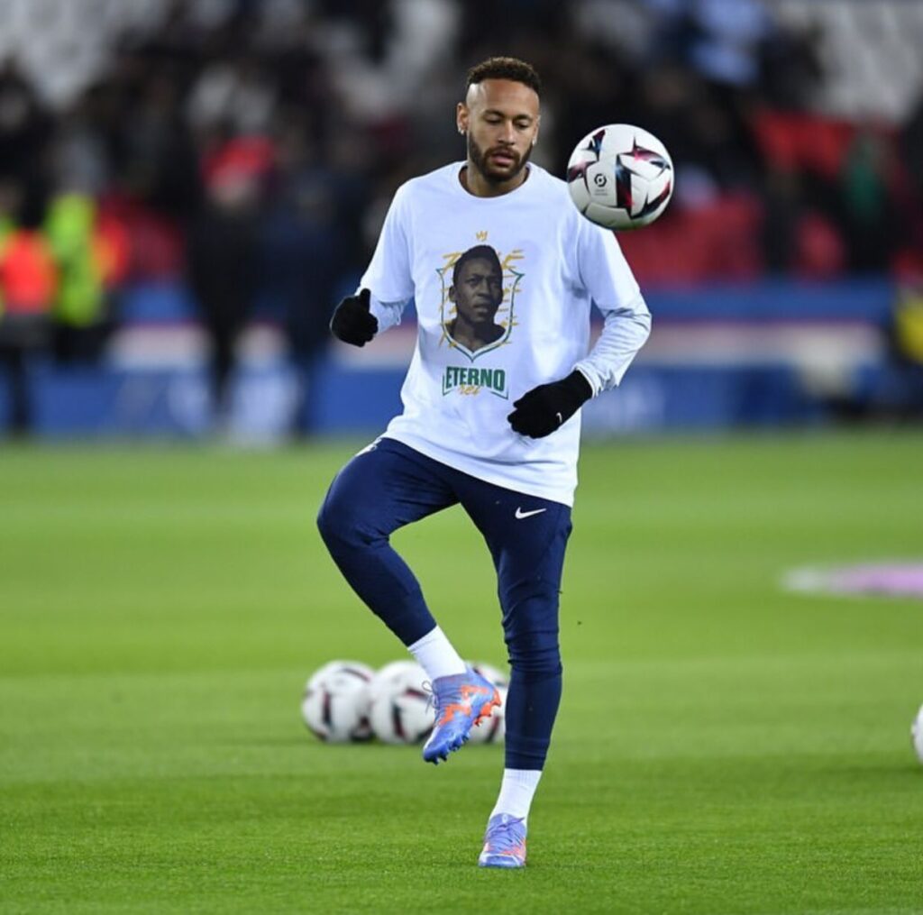“Come Soon Child” - Football Star, Neymar Declares He’s Expecting First Child With Lover (Photos)