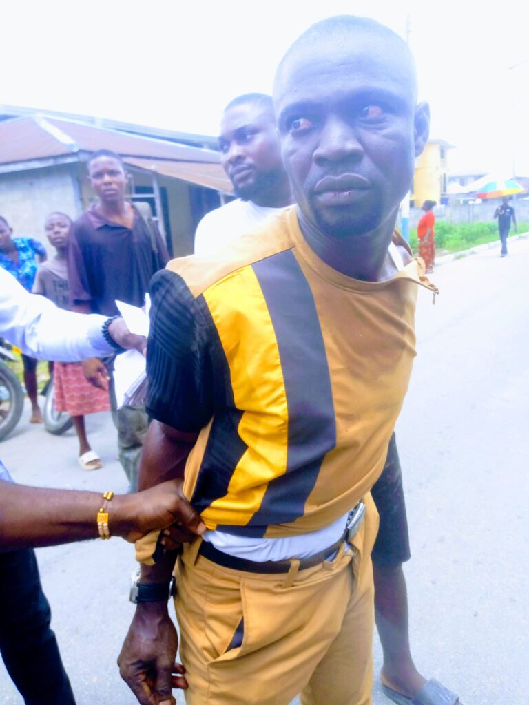 BUSTED! Man caught for allegedly using charms to defraud POS operators in Bayelsa 10 Man caught for allegedly using charms to defraud POS operators in Bayelsa
