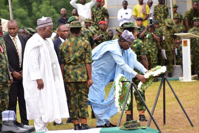 PHOTOS: Burial of Slain Soldiers in Abuja