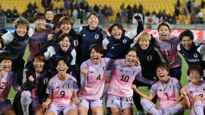 Japan players celebrate their qualification for the quarter-finals in the 2023 Women’s World Cup.
