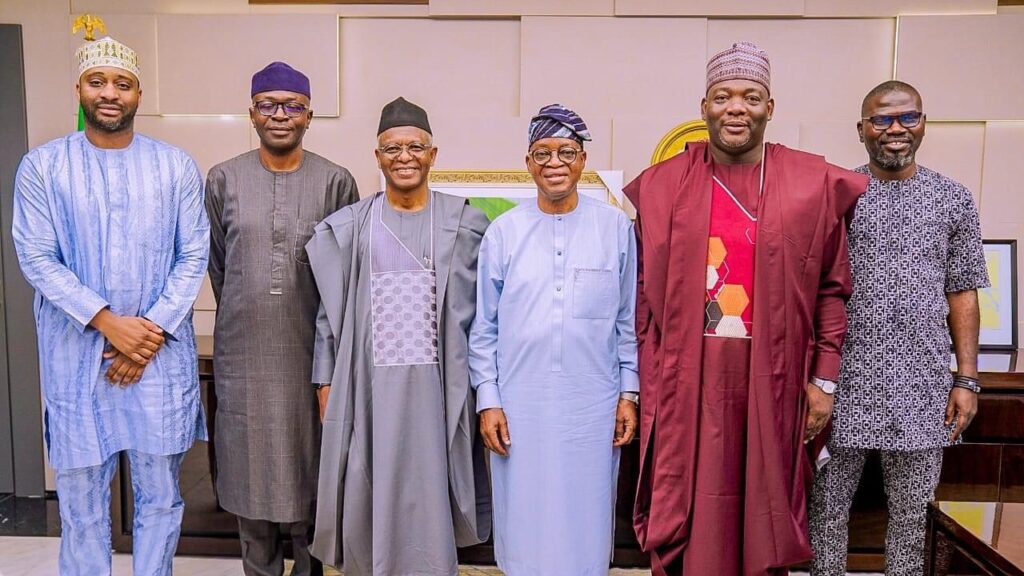 Minister of Blue Blue Economy, Oyetola Hosts Nasir El-Rufai in Abuja (Photos)