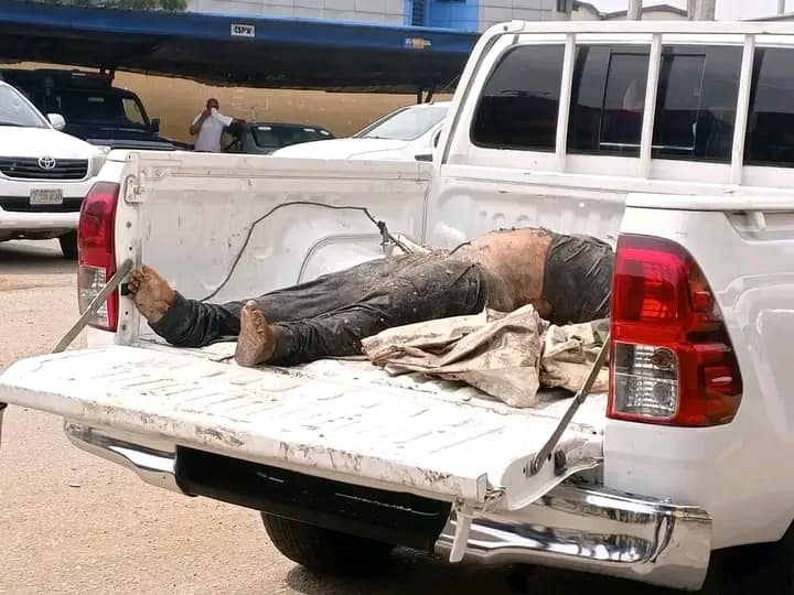 Corpse of 2Baba, Suspect Who K!lled Rivers DPO Arrives Police Headquarters (Photos)
