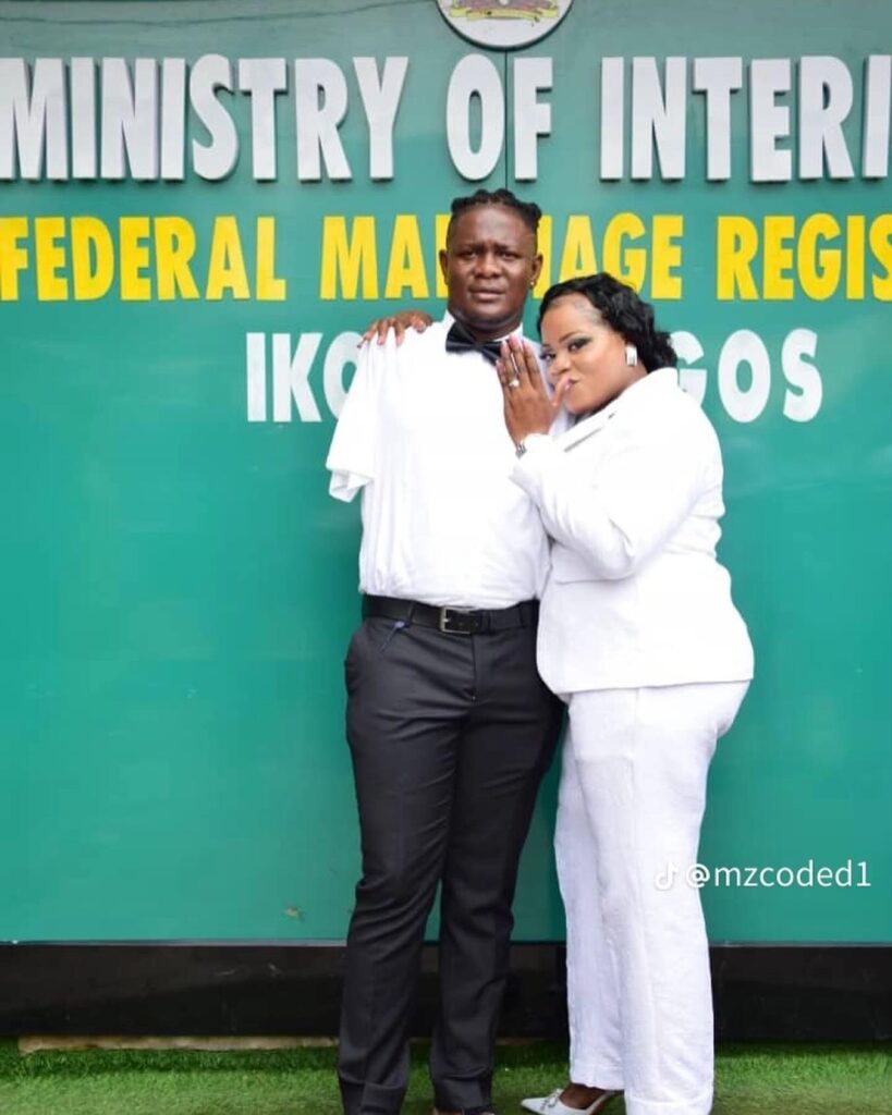 NEPA Man who lost both arms in an acc!dent while working weds his woman (Photos)